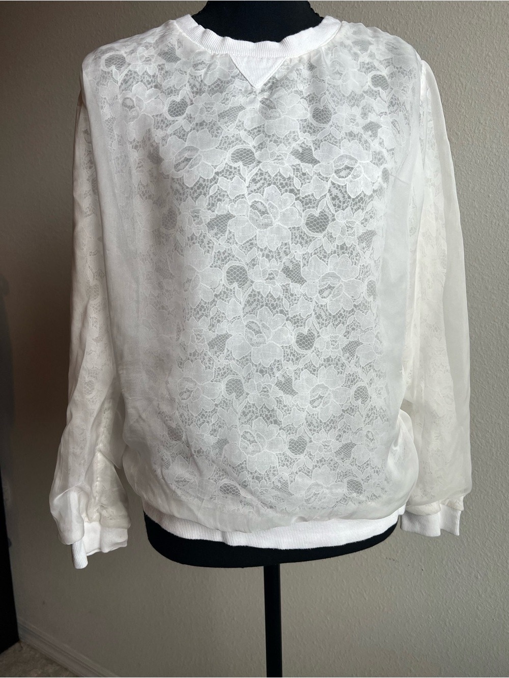 Tommy Hilfiger White Lace Sheer Overlay Pullover Blouse Size 8